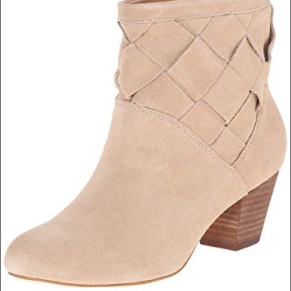 Suede booties ✨Brand New✨